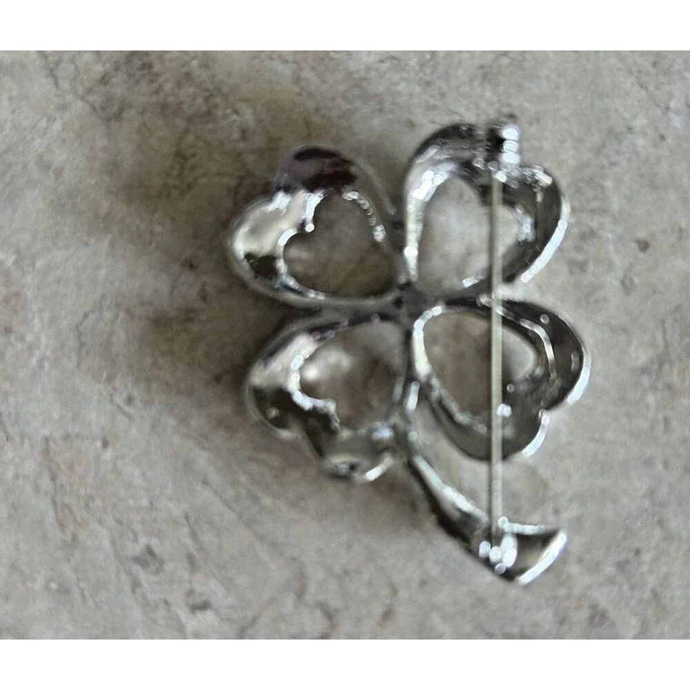 Vintage Silver Tone 4 Leaf Clover Pin/Brooch w/ Crystals
